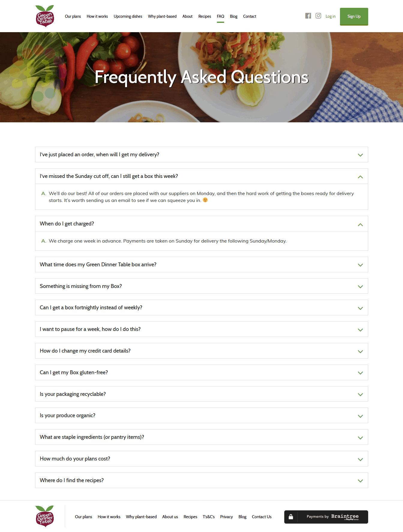 Trang FAQ dạng xếp lớp của Green Dinner Table